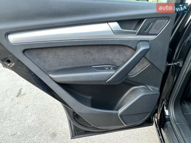 Черный Ауди Ку 5, объемом двигателя 1.97 л и пробегом 162 тыс. км за 34999 $, фото 76 на Automoto.ua