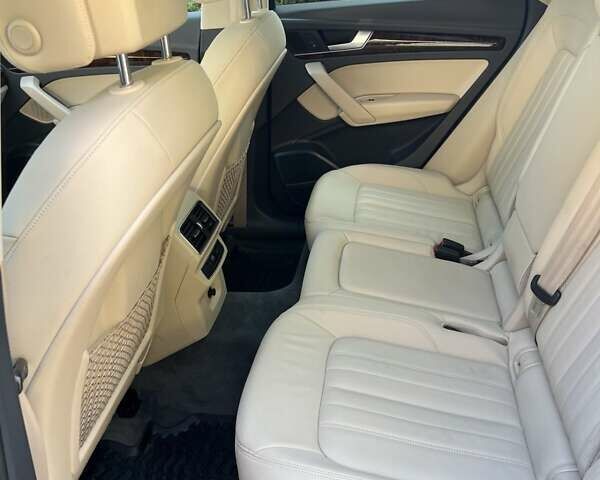 Черный Ауди Ку 5, объемом двигателя 1.98 л и пробегом 135 тыс. км за 29400 $, фото 19 на Automoto.ua