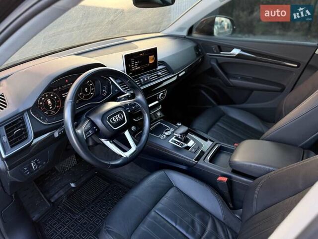 Чорний Ауді Ку 5, об'ємом двигуна 1.98 л та пробігом 204 тис. км за 21400 $, фото 34 на Automoto.ua