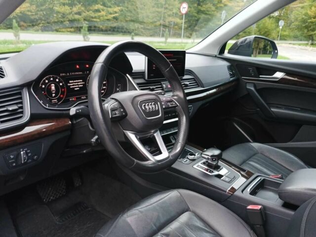 Черный Ауди Ку 5, объемом двигателя 2 л и пробегом 87 тыс. км за 17000 $, фото 9 на Automoto.ua