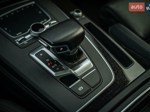 Черный Ауди Ку 5, объемом двигателя 1.98 л и пробегом 87 тыс. км за 28800 $, фото 31 на Automoto.ua