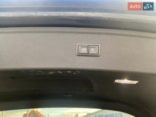 Чорний Ауді Ку 5, об'ємом двигуна 1.98 л та пробігом 147 тис. км за 18700 $, фото 26 на Automoto.ua