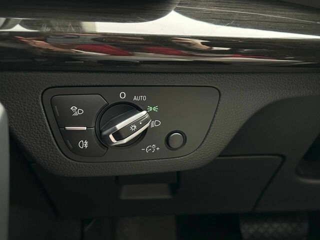 Черный Ауди Ку 5, объемом двигателя 2 л и пробегом 130 тыс. км за 28600 $, фото 17 на Automoto.ua