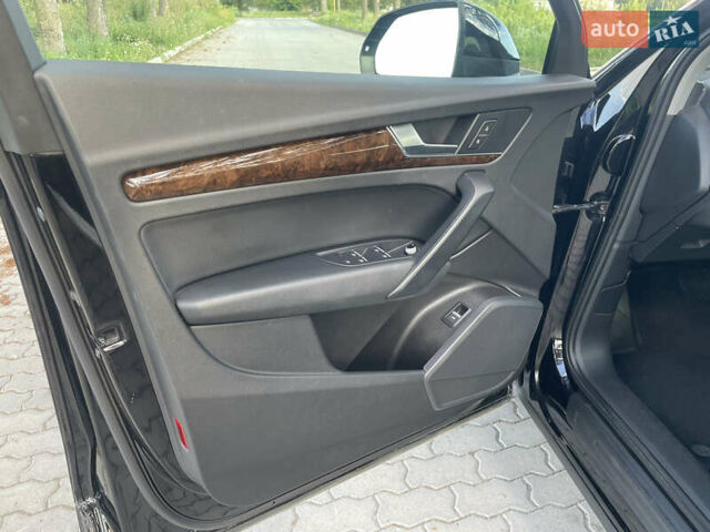 Черный Ауди Ку 5, объемом двигателя 1.98 л и пробегом 132 тыс. км за 23750 $, фото 23 на Automoto.ua