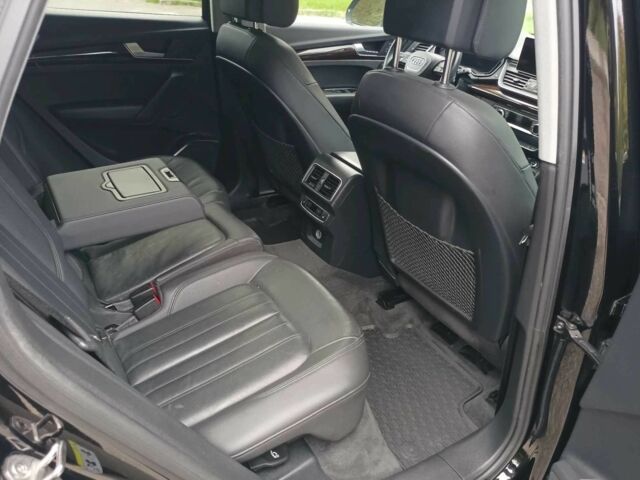 Черный Ауди Ку 5, объемом двигателя 2 л и пробегом 87 тыс. км за 17000 $, фото 12 на Automoto.ua