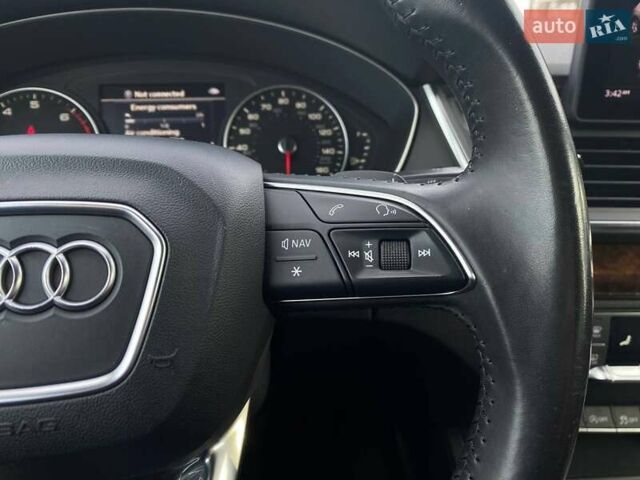 Чорний Ауді Ку 5, об'ємом двигуна 2 л та пробігом 148 тис. км за 23990 $, фото 35 на Automoto.ua