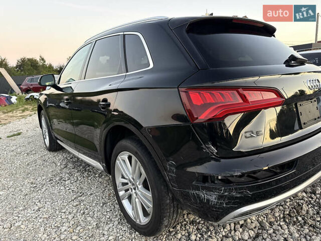 Чорний Ауді Ку 5, об'ємом двигуна 0 л та пробігом 83 тис. км за 14300 $, фото 10 на Automoto.ua