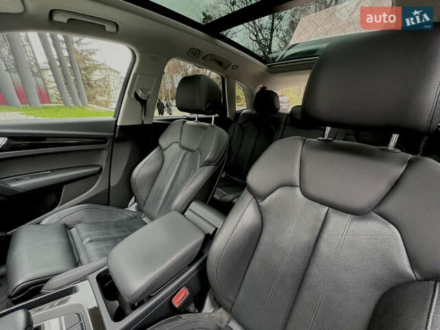 Черный Ауди Ку 5, объемом двигателя 1.98 л и пробегом 53 тыс. км за 32000 $, фото 12 на Automoto.ua