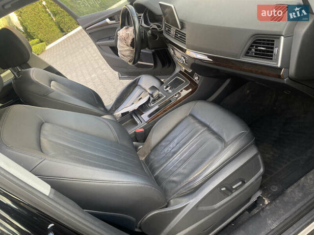 Чорний Ауді Ку 5, об'ємом двигуна 1.98 л та пробігом 147 тис. км за 18700 $, фото 19 на Automoto.ua