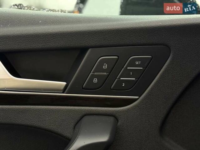 Чорний Ауді Ку 5, об'ємом двигуна 1.98 л та пробігом 128 тис. км за 28900 $, фото 23 на Automoto.ua