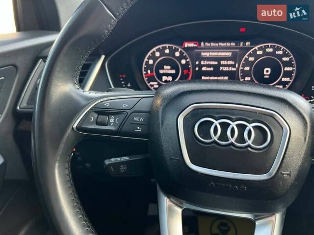 Черный Ауди Ку 5, объемом двигателя 1.98 л и пробегом 127 тыс. км за 24600 $, фото 15 на Automoto.ua