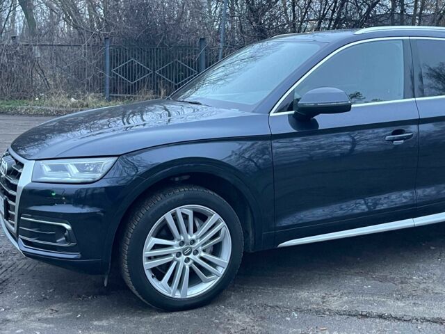 Черный Ауди Ку 5, объемом двигателя 2 л и пробегом 122 тыс. км за 28500 $, фото 3 на Automoto.ua