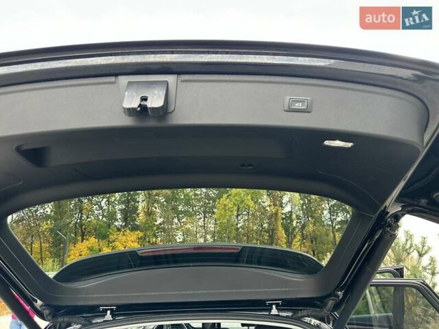 Черный Ауди Ку 5, объемом двигателя 0 л и пробегом 207 тыс. км за 18400 $, фото 21 на Automoto.ua