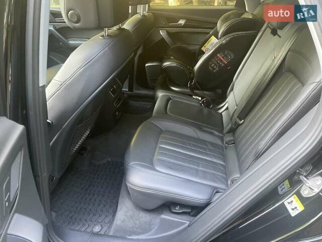 Чорний Ауді Ку 5, об'ємом двигуна 1.98 л та пробігом 198 тис. км за 25000 $, фото 8 на Automoto.ua