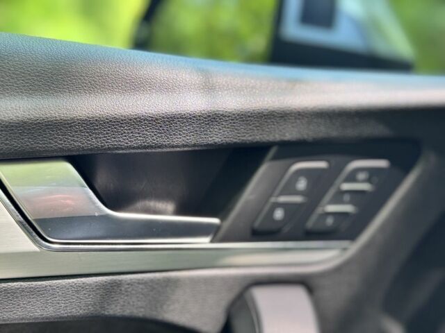 Черный Ауди Ку 5, объемом двигателя 3 л и пробегом 181 тыс. км за 27999 $, фото 23 на Automoto.ua