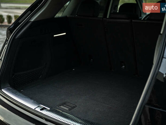 Черный Ауди Ку 5, объемом двигателя 1.98 л и пробегом 87 тыс. км за 28800 $, фото 9 на Automoto.ua