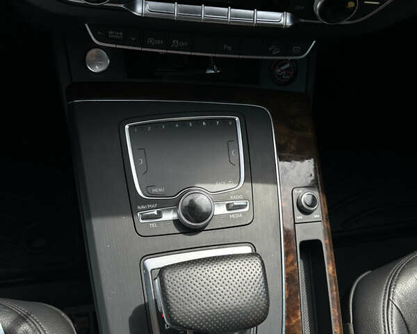 Черный Ауди Ку 5, объемом двигателя 1.98 л и пробегом 160 тыс. км за 25750 $, фото 20 на Automoto.ua
