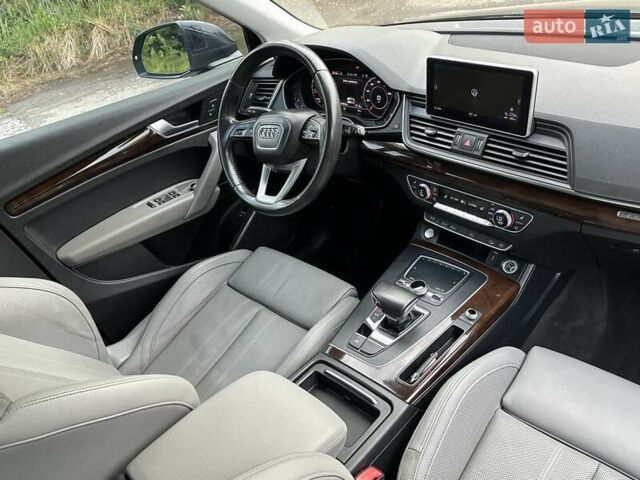 Чорний Ауді Ку 5, об'ємом двигуна 1.98 л та пробігом 195 тис. км за 22700 $, фото 59 на Automoto.ua