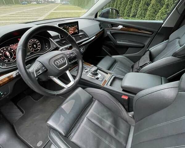 Чорний Ауді Ку 5, об'ємом двигуна 2 л та пробігом 65 тис. км за 29800 $, фото 16 на Automoto.ua