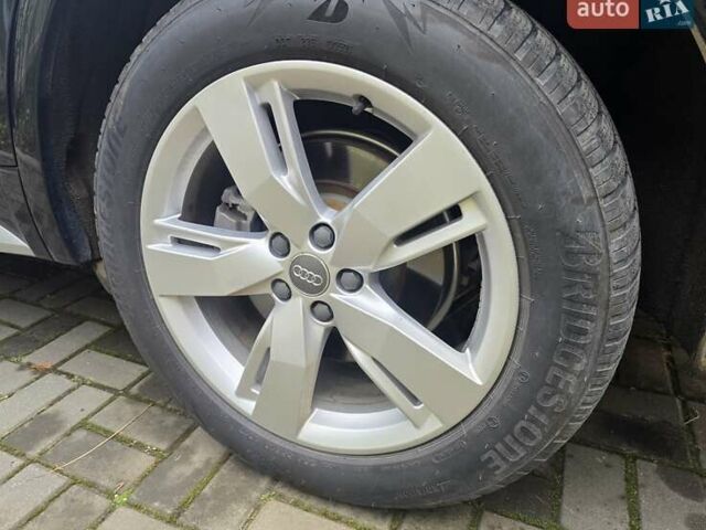 Черный Ауди Ку 5, объемом двигателя 1.98 л и пробегом 160 тыс. км за 26000 $, фото 19 на Automoto.ua