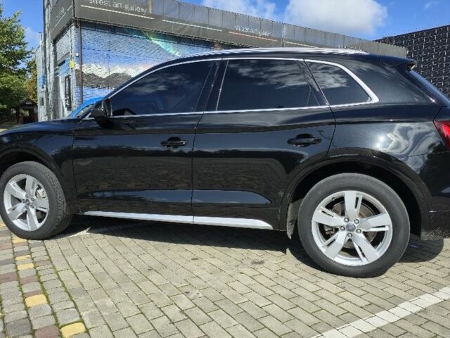 Черный Ауди Ку 5, объемом двигателя 2 л и пробегом 193 тыс. км за 23800 $, фото 7 на Automoto.ua