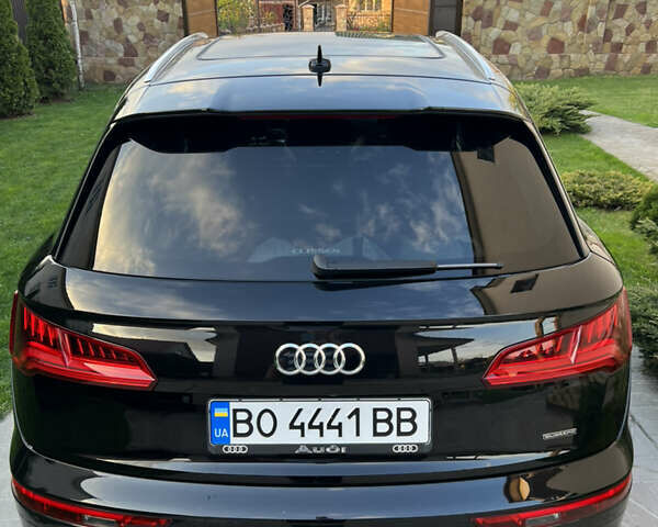 Черный Ауди Ку 5, объемом двигателя 1.97 л и пробегом 96 тыс. км за 39900 $, фото 3 на Automoto.ua