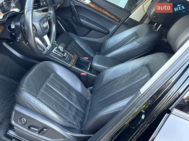 Черный Ауди Ку 5, объемом двигателя 2 л и пробегом 188 тыс. км за 21800 $, фото 9 на Automoto.ua