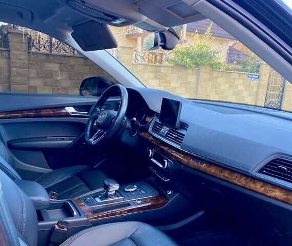 Черный Ауди Ку 5, объемом двигателя 2 л и пробегом 113 тыс. км за 17500 $, фото 4 на Automoto.ua