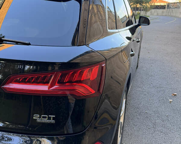 Чорний Ауді Ку 5, об'ємом двигуна 1.98 л та пробігом 81 тис. км за 29000 $, фото 6 на Automoto.ua