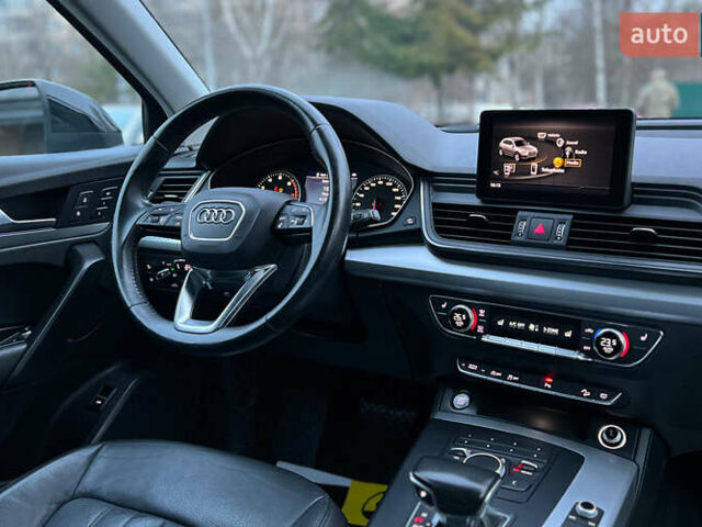 Черный Ауди Ку 5, объемом двигателя 1.98 л и пробегом 162 тыс. км за 20800 $, фото 23 на Automoto.ua