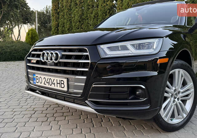 Чорний Ауді Ку 5, об'ємом двигуна 1.98 л та пробігом 79 тис. км за 27000 $, фото 6 на Automoto.ua