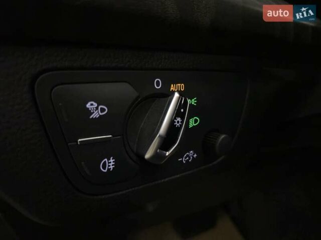 Черный Ауди Ку 5, объемом двигателя 2 л и пробегом 165 тыс. км за 26499 $, фото 18 на Automoto.ua