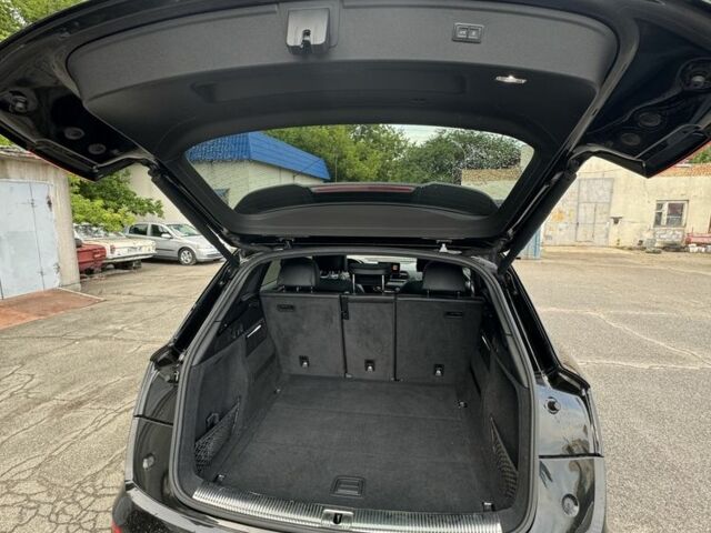 Черный Ауди Ку 5, объемом двигателя 3 л и пробегом 181 тыс. км за 27999 $, фото 5 на Automoto.ua