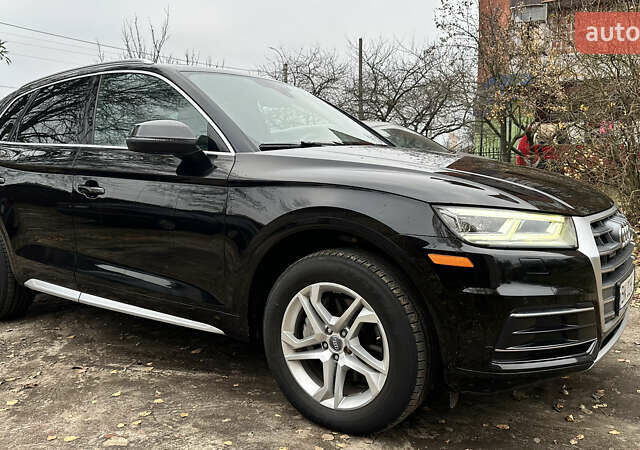 Черный Ауди Ку 5, объемом двигателя 1.98 л и пробегом 128 тыс. км за 28900 $, фото 2 на Automoto.ua