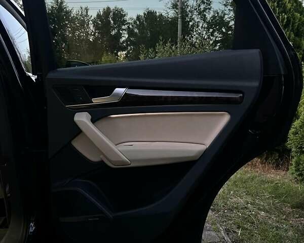 Черный Ауди Ку 5, объемом двигателя 1.98 л и пробегом 123 тыс. км за 25000 $, фото 15 на Automoto.ua