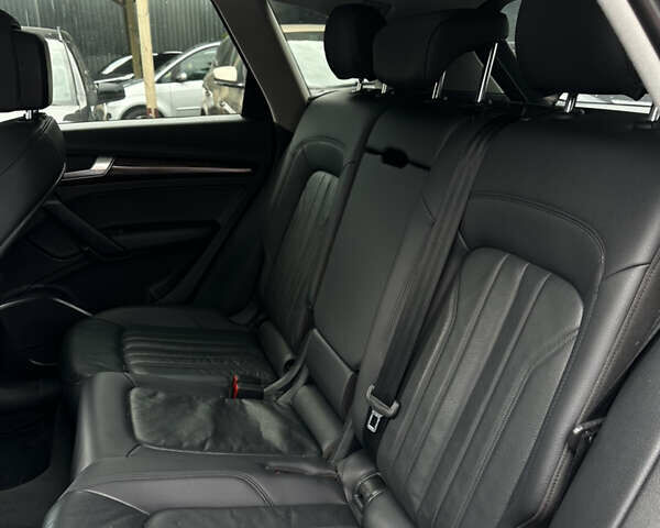Черный Ауди Ку 5, объемом двигателя 1.98 л и пробегом 160 тыс. км за 25750 $, фото 12 на Automoto.ua
