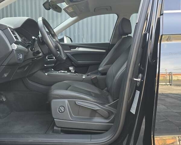 Чорний Ауді Ку 5, об'ємом двигуна 1.97 л та пробігом 190 тис. км за 29999 $, фото 50 на Automoto.ua