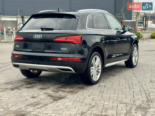 Черный Ауди Ку 5, объемом двигателя 1.98 л и пробегом 220 тыс. км за 17500 $, фото 14 на Automoto.ua