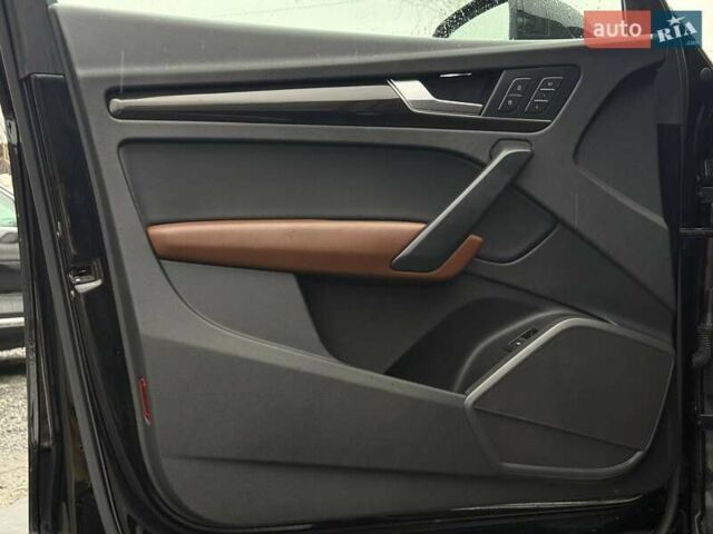 Чорний Ауді Ку 5, об'ємом двигуна 1.98 л та пробігом 128 тис. км за 28900 $, фото 21 на Automoto.ua