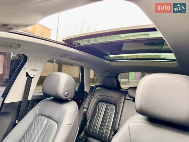 Черный Ауди Ку 5, объемом двигателя 1.98 л и пробегом 168 тыс. км за 23999 $, фото 64 на Automoto.ua