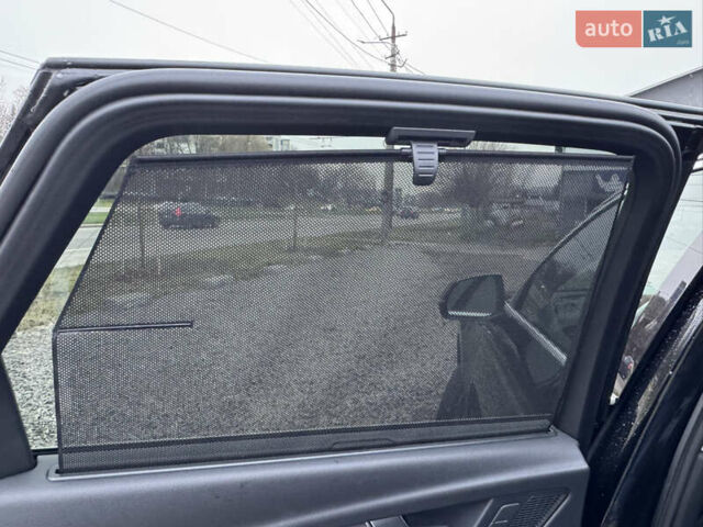 Чорний Ауді Ку 5, об'ємом двигуна 1.98 л та пробігом 128 тис. км за 26500 $, фото 18 на Automoto.ua