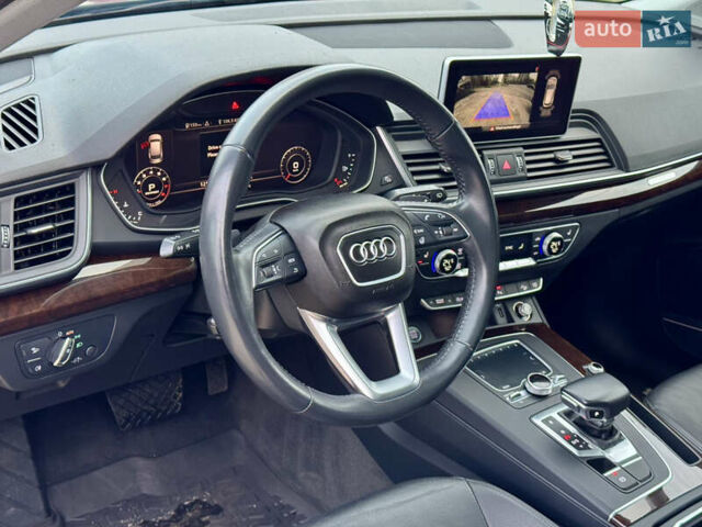 Чорний Ауді Ку 5, об'ємом двигуна 1.98 л та пробігом 125 тис. км за 24800 $, фото 23 на Automoto.ua