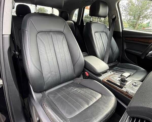 Черный Ауди Ку 5, объемом двигателя 1.98 л и пробегом 149 тыс. км за 25600 $, фото 23 на Automoto.ua
