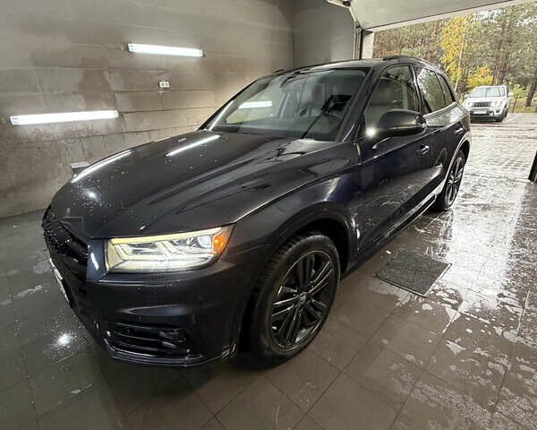 Черный Ауди Ку 5, объемом двигателя 1.98 л и пробегом 280 тыс. км за 21500 $, фото 1 на Automoto.ua