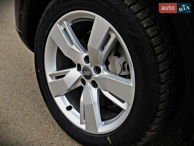 Чорний Ауді Ку 5, об'ємом двигуна 1.98 л та пробігом 87 тис. км за 27900 $, фото 4 на Automoto.ua