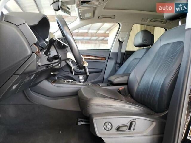 Черный Ауди Ку 5, объемом двигателя 1.98 л и пробегом 173 тыс. км за 14900 $, фото 6 на Automoto.ua