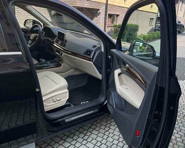 Черный Ауди Ку 5, объемом двигателя 1.98 л и пробегом 135 тыс. км за 29400 $, фото 14 на Automoto.ua