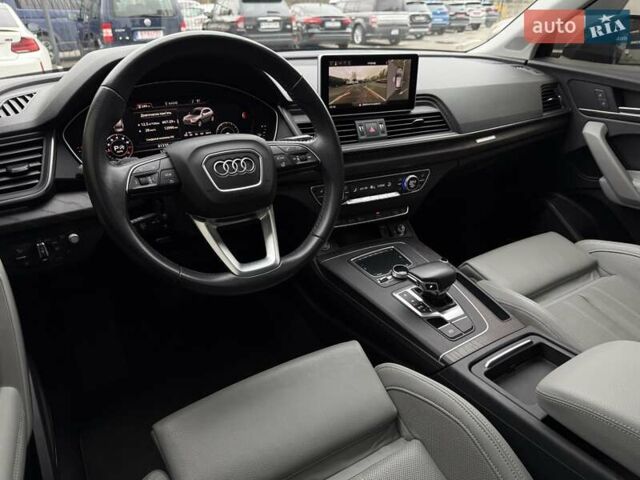 Черный Ауди Ку 5, объемом двигателя 1.98 л и пробегом 61 тыс. км за 28400 $, фото 37 на Automoto.ua