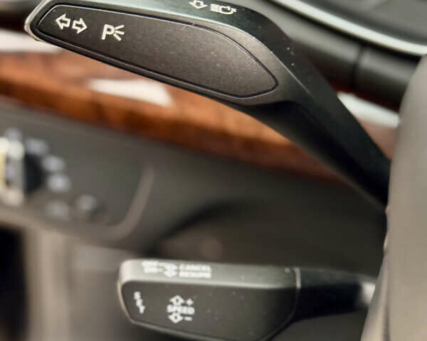 Черный Ауди Ку 5, объемом двигателя 1.98 л и пробегом 168 тыс. км за 23999 $, фото 62 на Automoto.ua