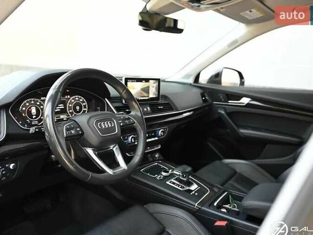 Черный Ауди Ку 5, объемом двигателя 1.98 л и пробегом 142 тыс. км за 19000 $, фото 5 на Automoto.ua